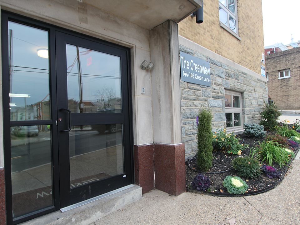 1st image of 144 Green Ln Unit 201