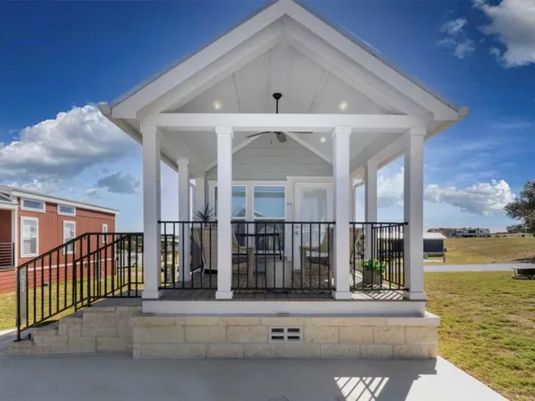 5386 Ranch Road 1376 #52, Fredericksburg, TX 78624