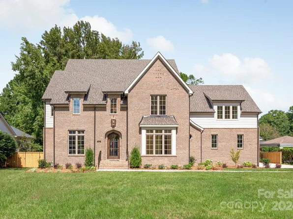 5423 Finsbury Pl, Charlotte, NC 28211