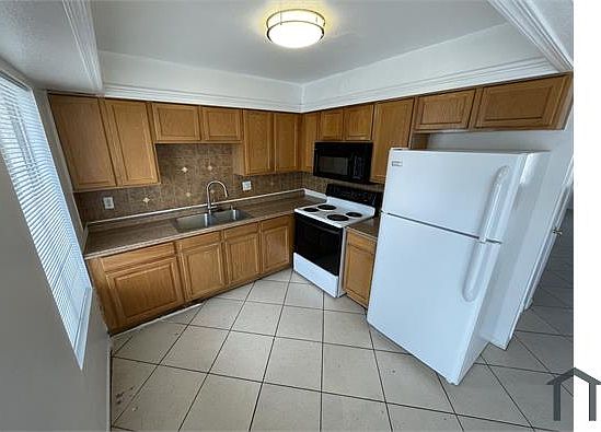1st image of 3840 N 43rd Ave APT 73