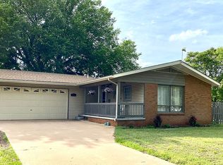 816 N Springfield Ave, Anthony, KS 67003