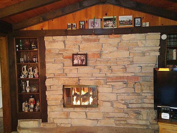 Living Room Gas Fireplace