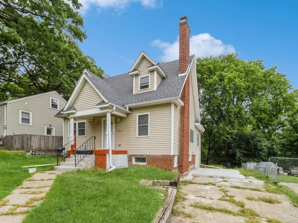 2415 Payne Rd, Des Moines, IA 50310