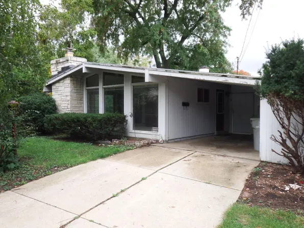 7126 West Eden PLACE, Milwaukee, WI 53220