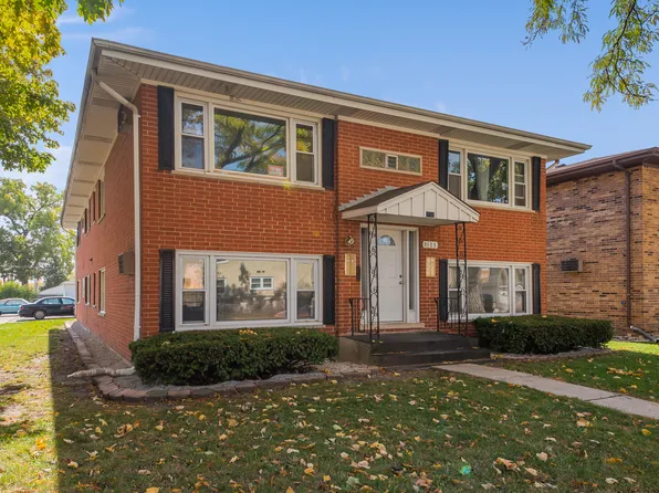 9125 Sahler Ave, Brookfield, IL 60513