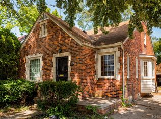 5290 Buckingham Ave, Detroit, MI 48224