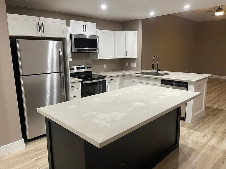 3803 Uvalde Dr #B — Photo 1