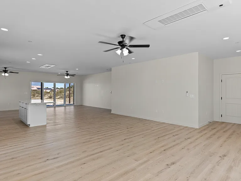 10096 Glen Rd — Photo 30