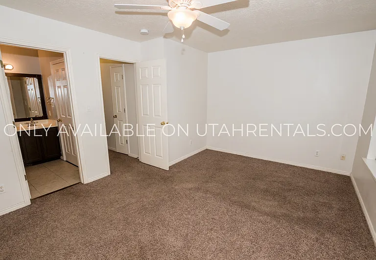 1057 S 810 E — Photo 21