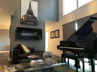 82 Forrest Pl, Sandy Springs, GA 30328