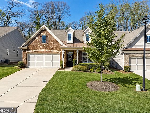 2nd image of 2545 Westlington Cir
