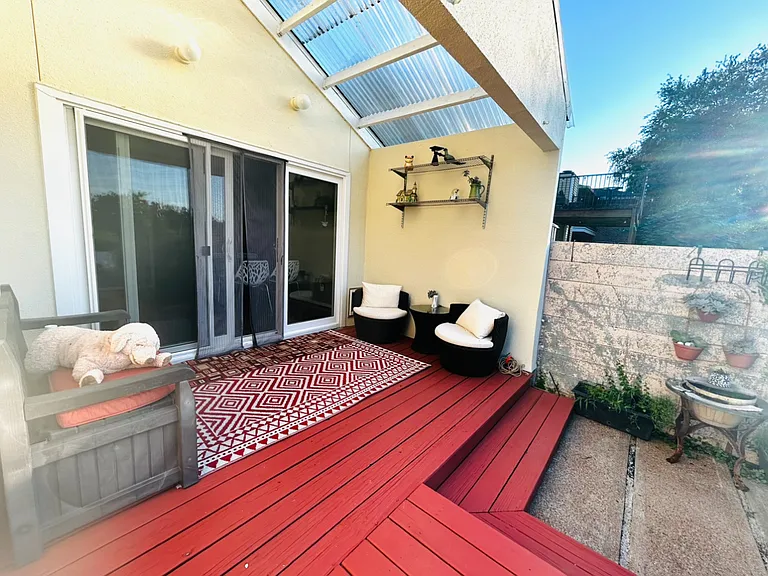 2810 Lakeview Dr — Photo 17