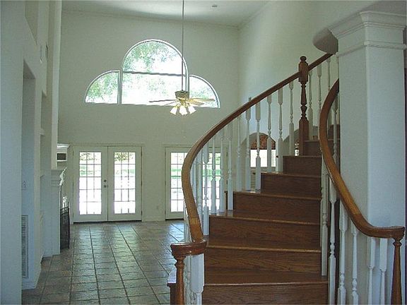 Beautiful view from the foyer to the living room.