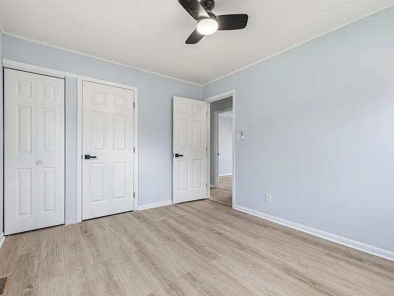 1441 W Lynn Dr — Photo 12