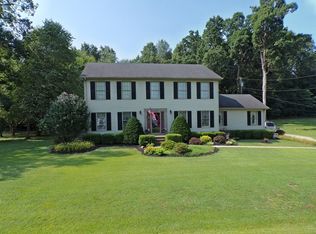 1020 Lakewood Dr, Madisonville, KY 42431