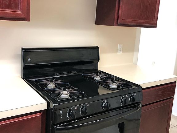 4th image of 7202 Avon Park Ln