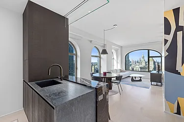 Rented by R New York