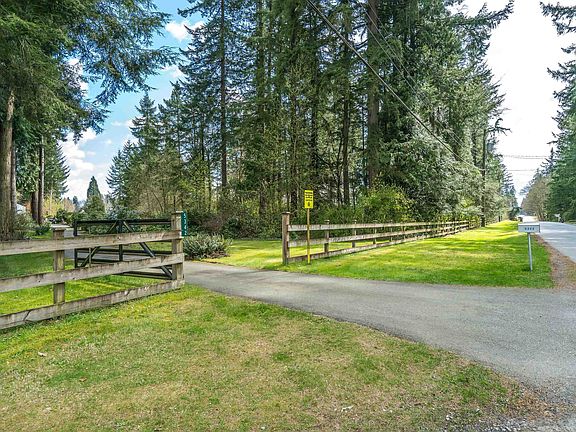 2nd image of 5342 236th St