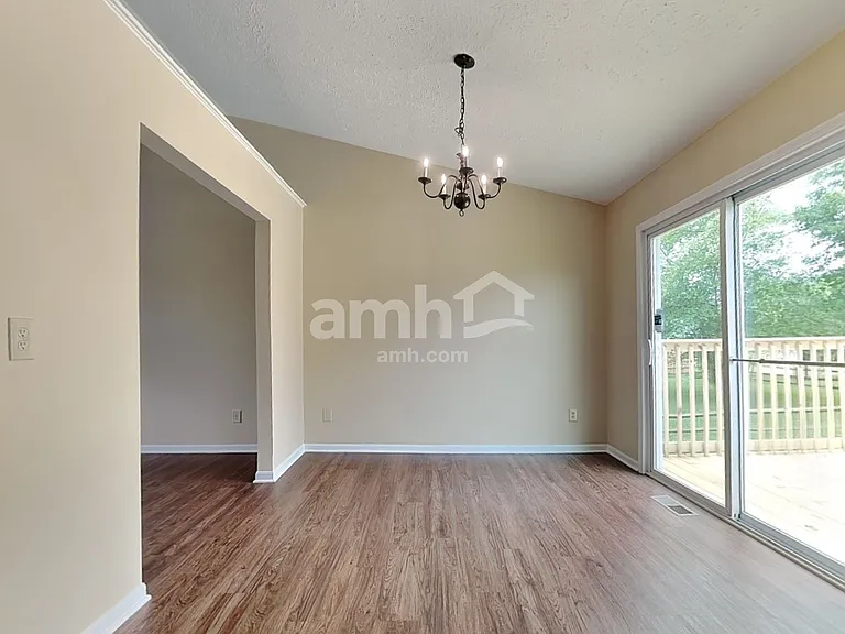 5 Driftwood Ct — Photo 5