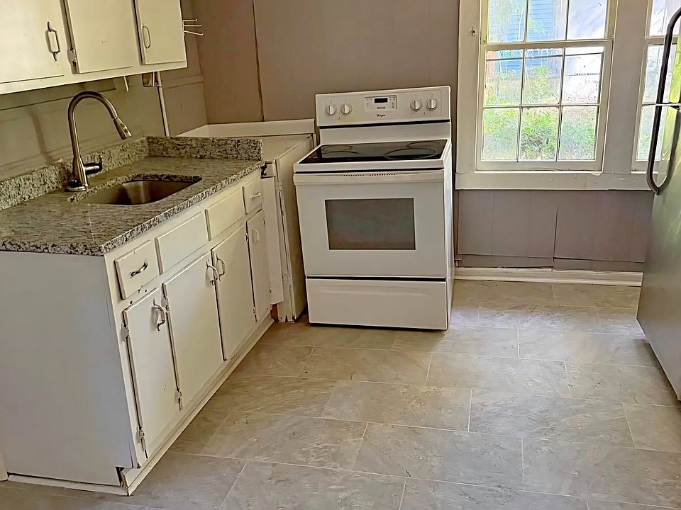 1st image of 437 Morgan St NW