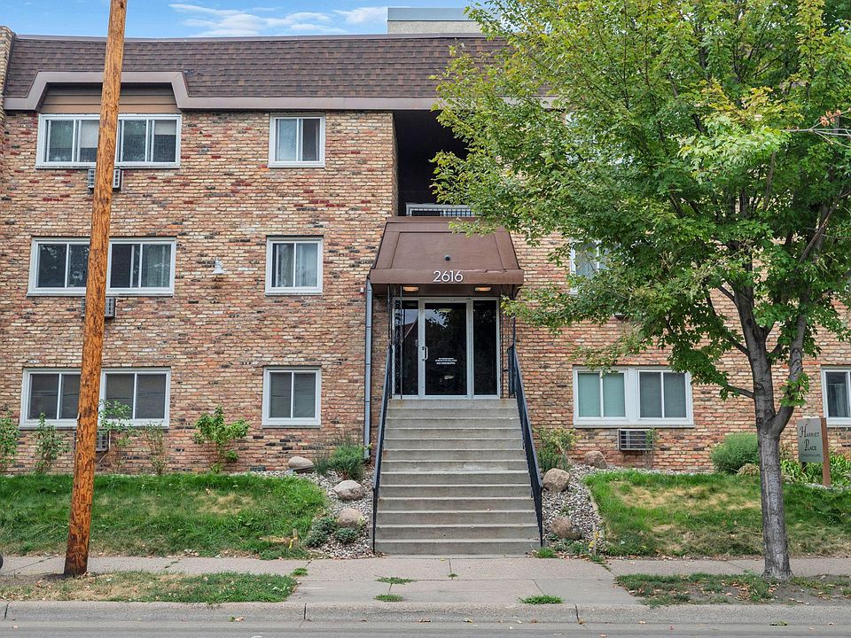 1st image of 2616 Harriet Ave APT 104
