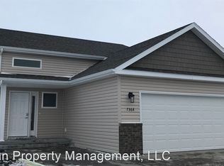 7368 17th St S, Fargo, ND 58104