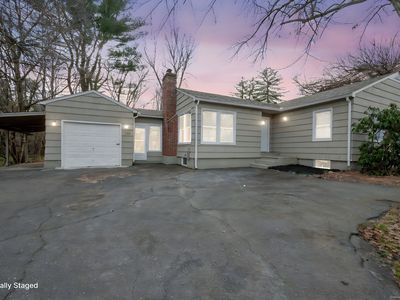 242 E Main St, Bristol, CT, 06010