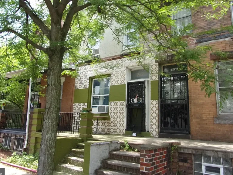 954 N 50th St — Photo 1