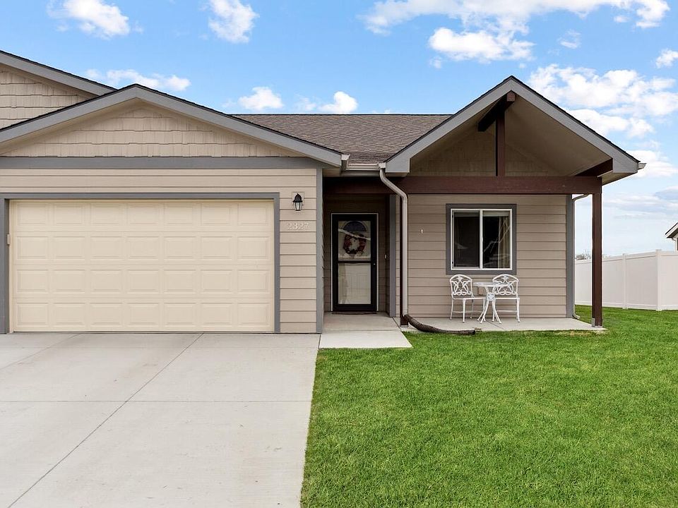 1st image of 2327 Kismet Ct