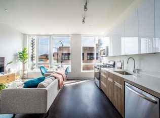 1975 N Milwaukee Ave #318, Chicago, IL 60647
