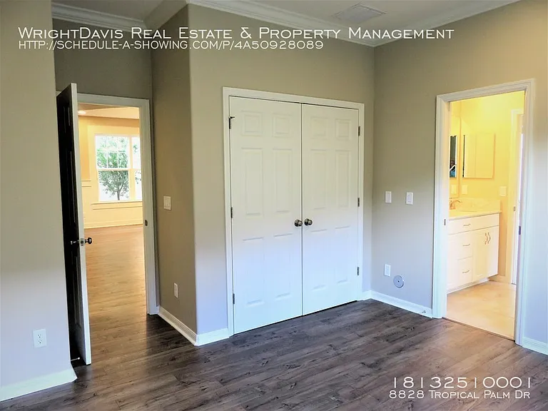 8828 Tropical Palm Dr — Photo 10