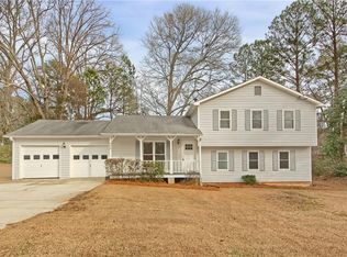 6470 Meadowlark Dr, Riverdale, GA 30296