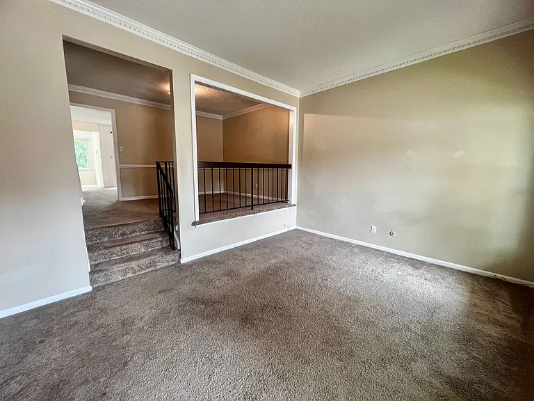 4080 Thomas Jefferson Dr — Photo 3