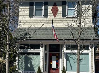 15 Chestnut St, Tenafly, NJ 07670