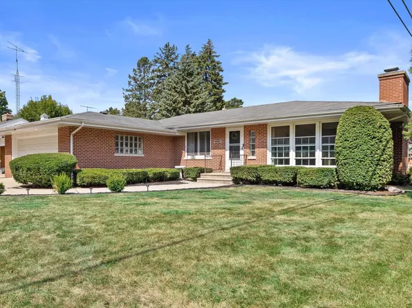 2114 36th STREET, Kenosha, WI 53140