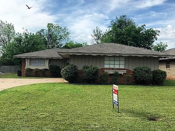 2nd image of 5608 NW 61st St