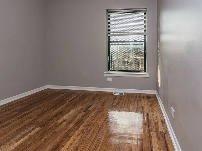 6125 S Indiana Ave (NEW) — Photo 14