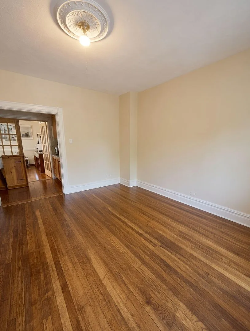 No Fee! Lower Allston 5 Bed/2 Bath W/ Parking, Water Included — Photo 3