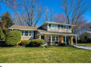 944 Devon Dr, Newark, DE 19711