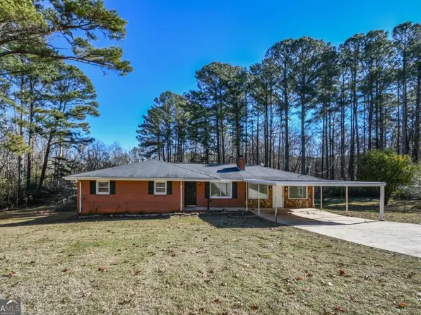 35 N Robinson Dr, Carrollton, GA 30117