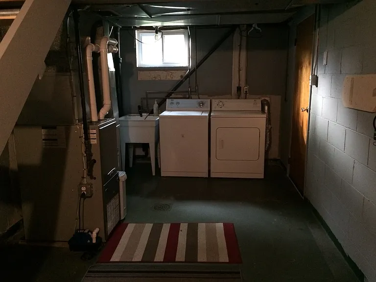 84 Georgetown Ave — Photo 10