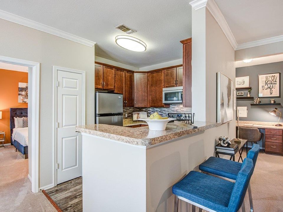 Village at Potomac Falls Apartment Homes 20576 Idle Brook Ter