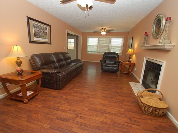 4th image of 1782 Timber Creek Dr