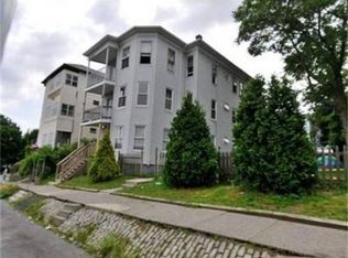 101 Harrison St #2, Worcester, MA 01604