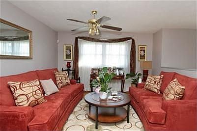 4th image of 466 Dominican Dr