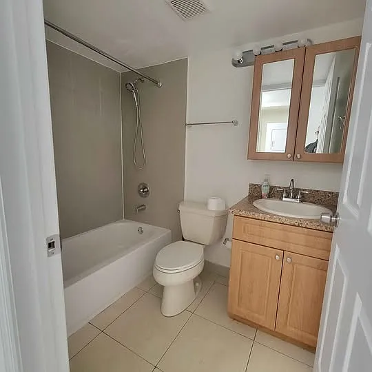 18280 Mediterranean Blvd #401 — Photo 16