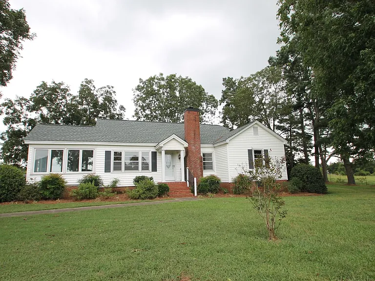 4828 Wh Borders Rd — Photo 1