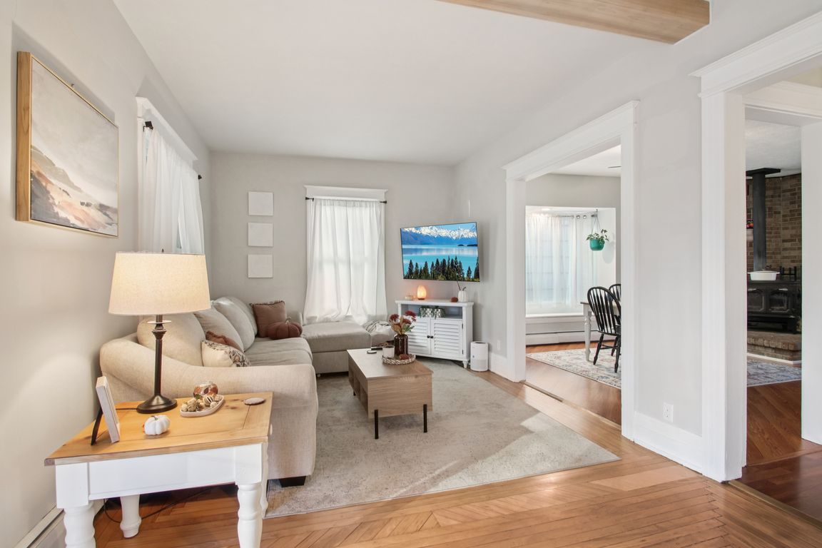 next background image