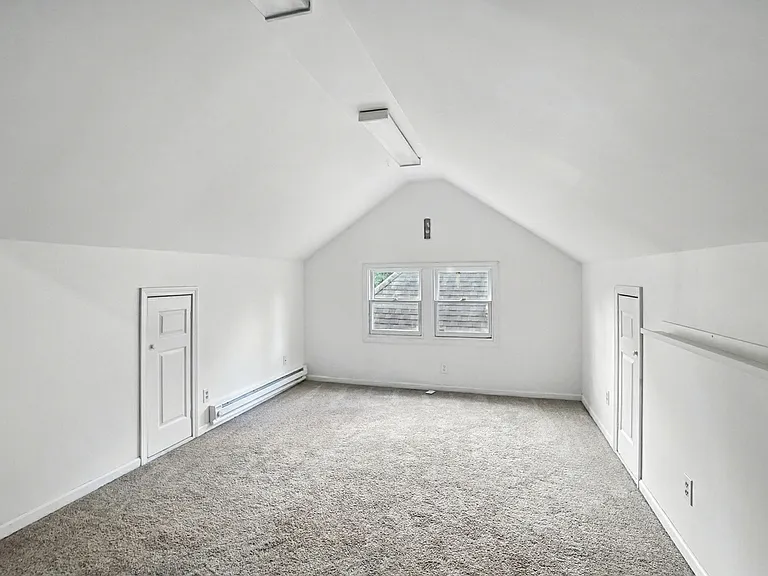 218 Brown St — Photo 14