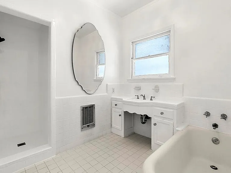 426 N Maple Dr #426 — Photo 21